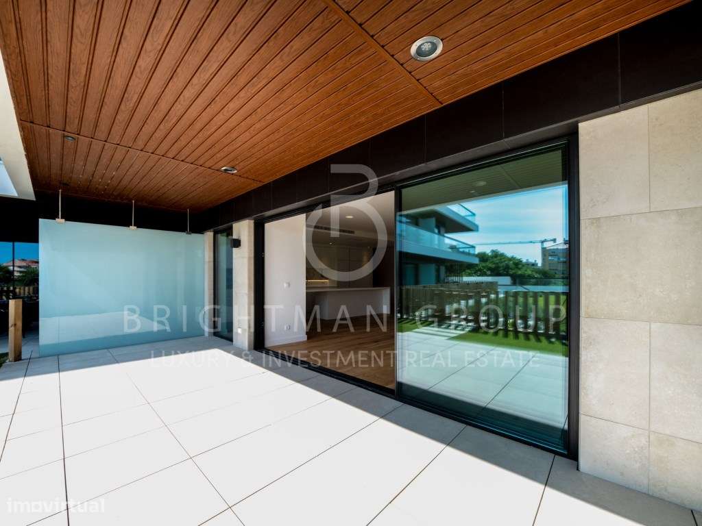Apartamento T4 com jardim privativa, em Carcavelos-23
