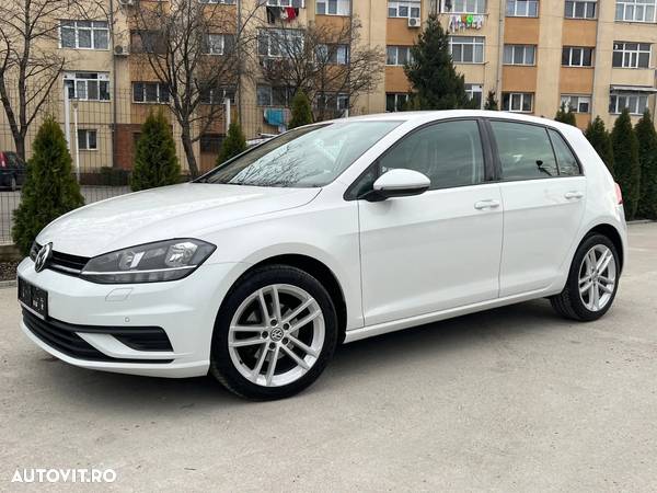 Volkswagen Golf 1.0 TSI DSG Comfortline - 2