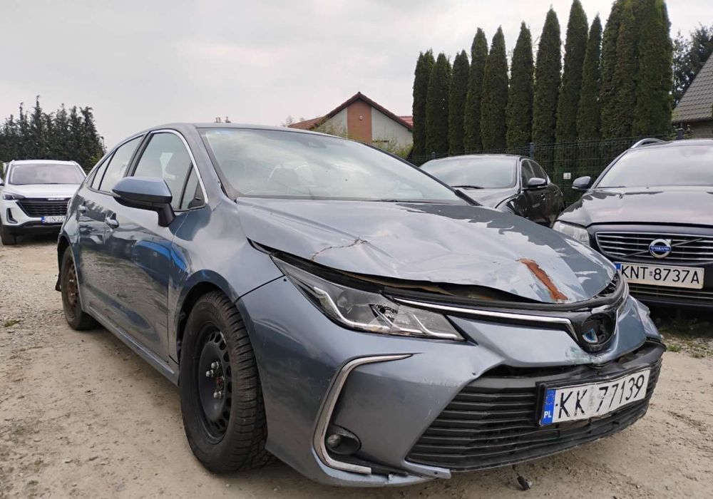 Toyota Corolla Seria E21 2021