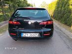 Alfa Romeo 159 1.9JTDM ti - 8