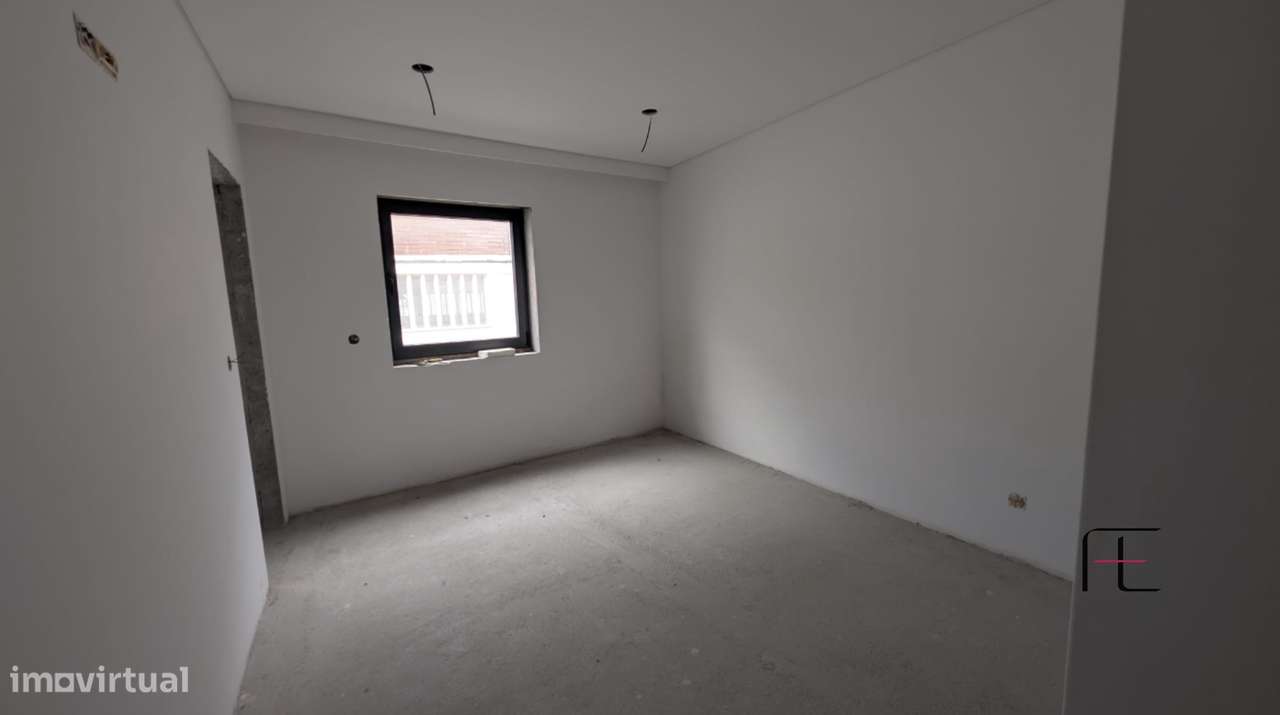 Moradia em Banda T4 Venda em Bonfim,Porto - Grande imagem: 4/20