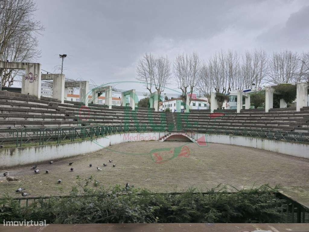 INVESTIMENTO | 4 Lojas Arrendadas | Centro de Gondomar (Souto)-13