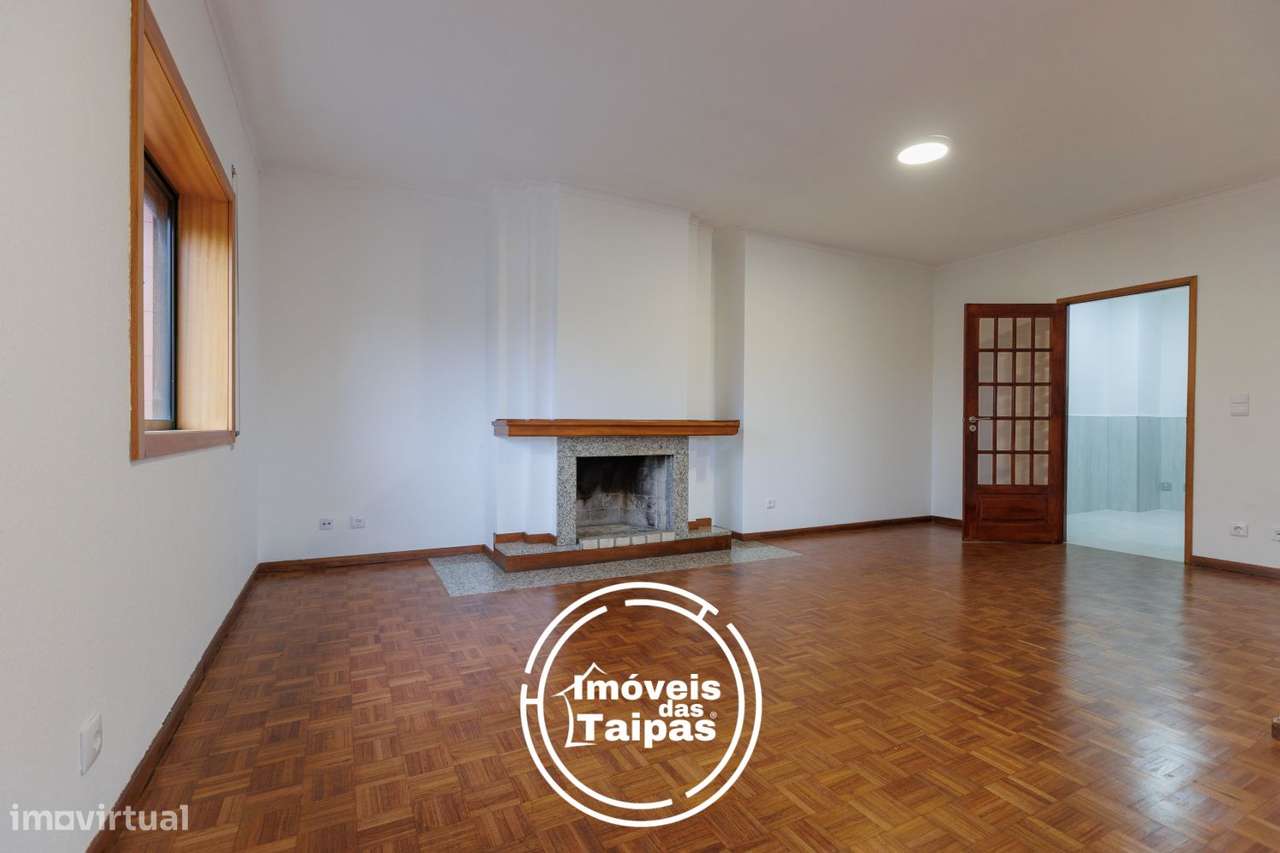 Vende-se T2 Junto às Escolas - Caldas das Taipas-5