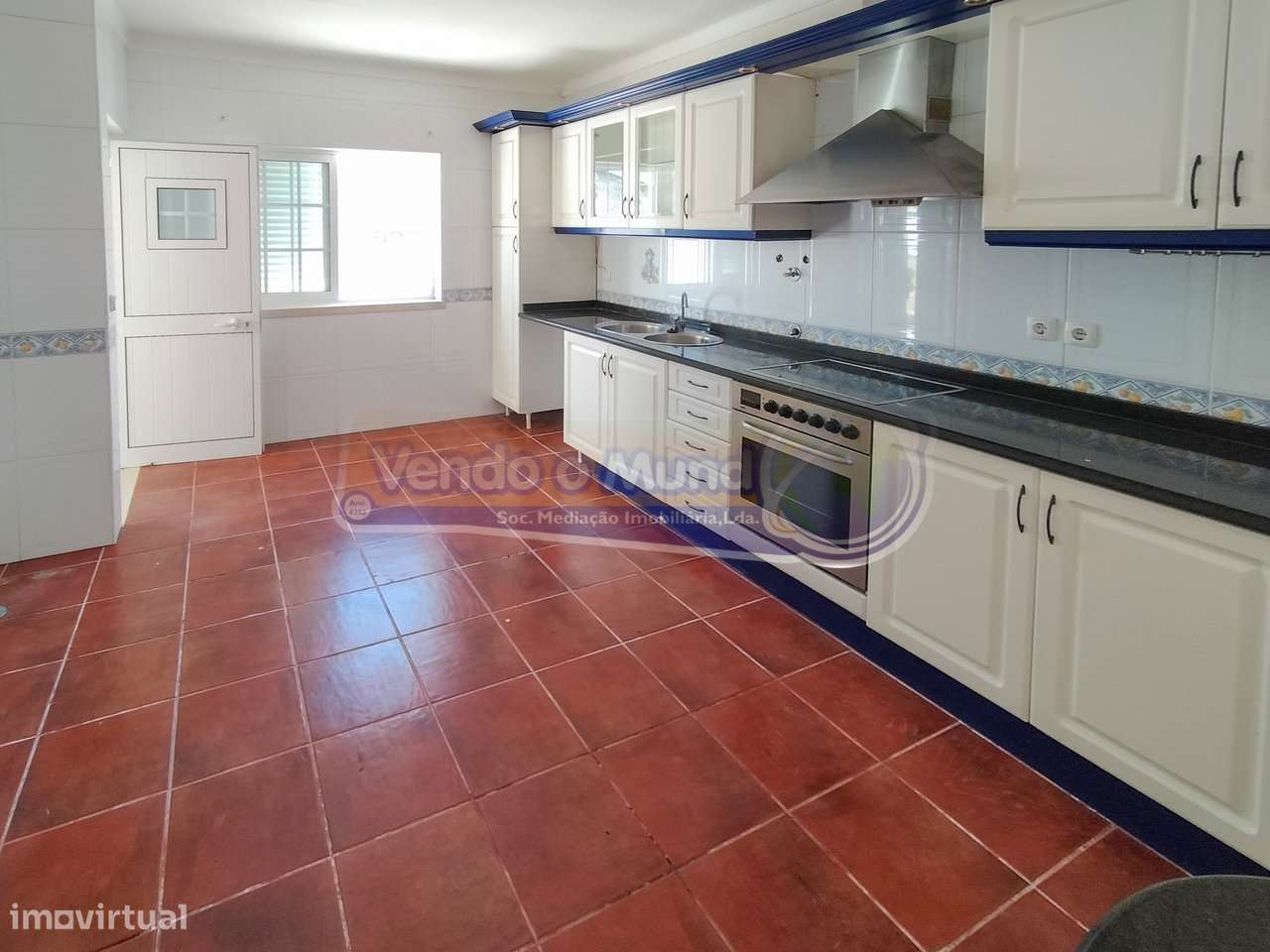 Moradia T4+1 em Barrosa, Benavente (BARR006) - Grande imagem: 2/32