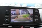 Hyundai Elantra 1.6 Smart CVT - 17