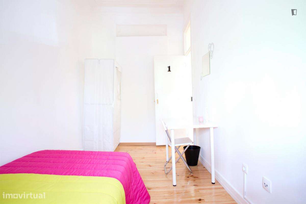 Quarto - localizado em Saldanha Lisbon - Grande imagem: 4/6