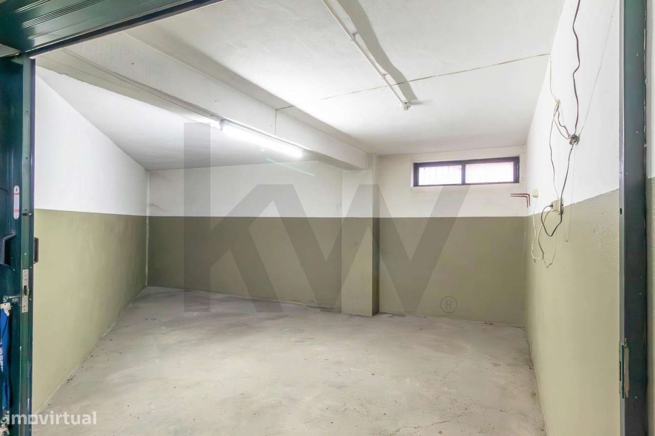 Apartamento T2 em Mafamude – Localização Privilegiada com Vistas Desaf-14