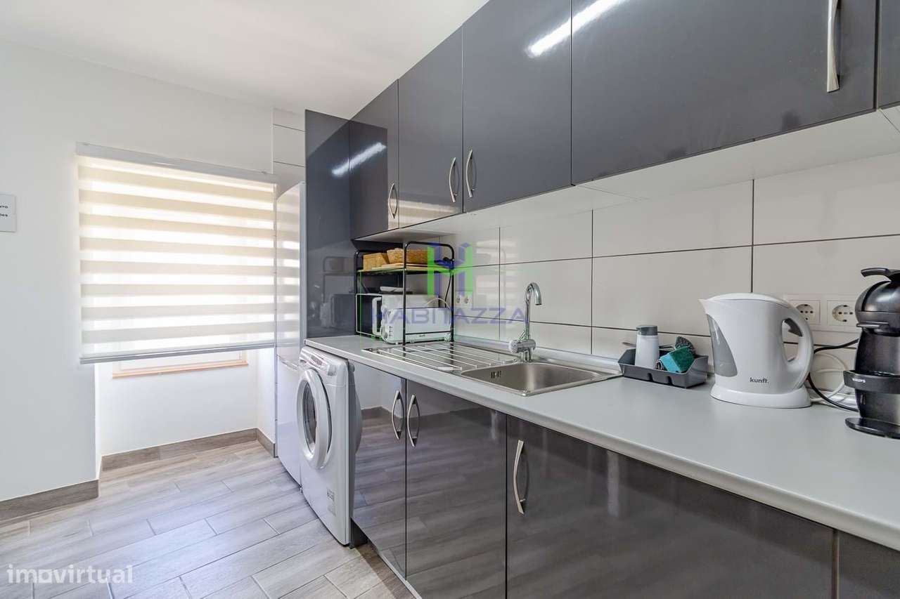 Moradia em banda T3 para ARRENDAMENTO de NOVEMBRO a 30 ABRIL 2026, em - Grande imagem: 5/13