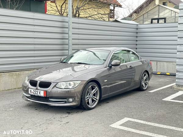 BMW Seria 3 320d Cabriolet - 2