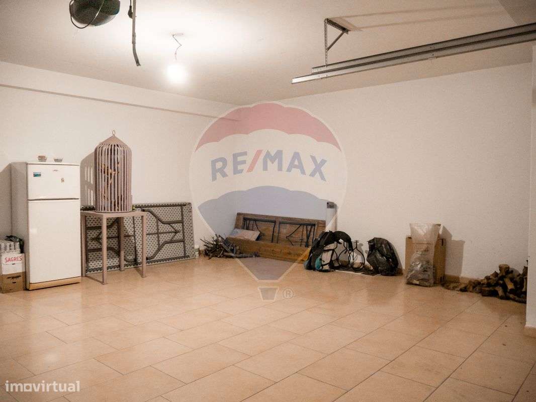 Moradia T5 para venda - Grande imagem: 3/49