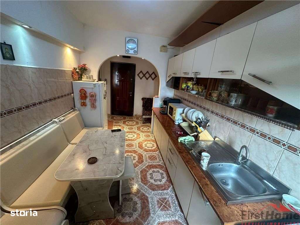 Ap 3 cam, Sud P-uri, 76 mp utili, et4\/4 cu acoperis,CT,imbunatatit - Imagine principală: 2/14