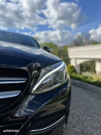 Mercedes-Benz C 220 T CDI DPF Automatik Avantgarde - 17