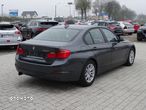 BMW Seria 3 320i Efficient Dynamics Edition Sport Line - 10