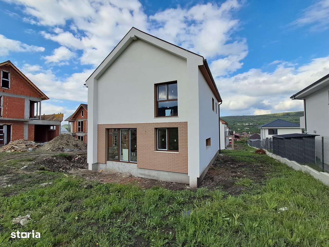 Casa individuala P+E, sup.120 mp Chinteni-4