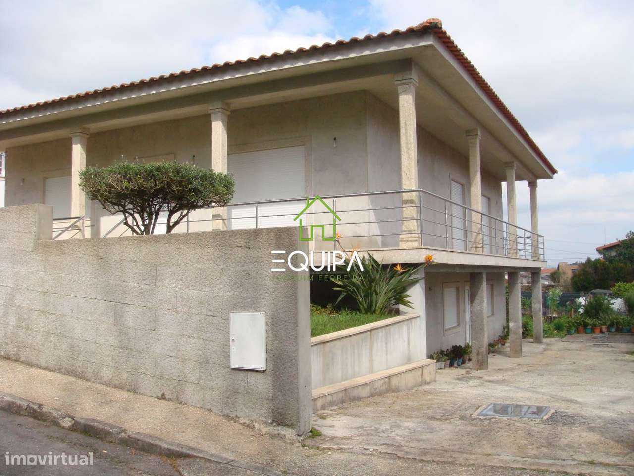 Moradia isolada T3, no lugar da Ermida, Santa Cristina do Couto, no co - Grande imagem: 3/25