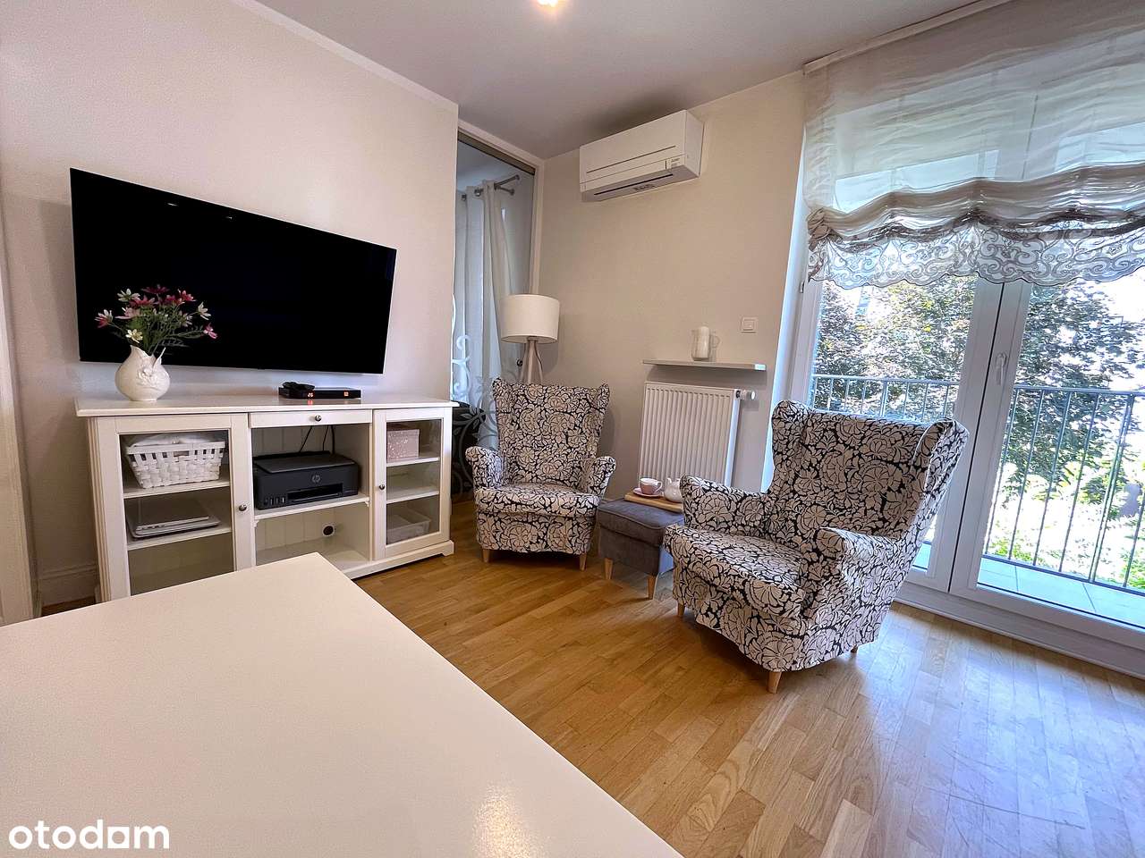 Apartment for rent priced below market in Warszawa