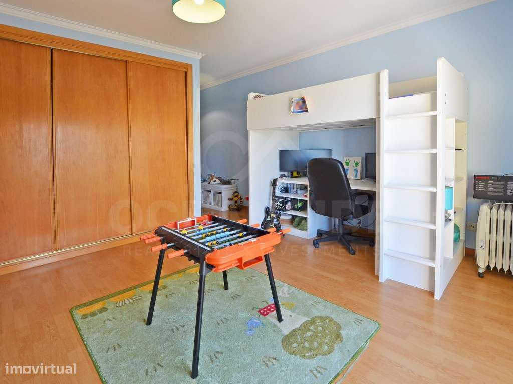 Moradia T4+2 com piscina na Urb. Lombas (São Domingos de Rana)-26
