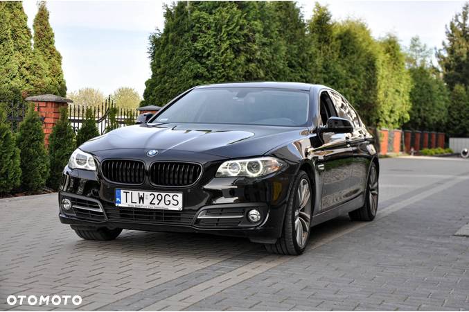 BMW Seria 5 528i - 13