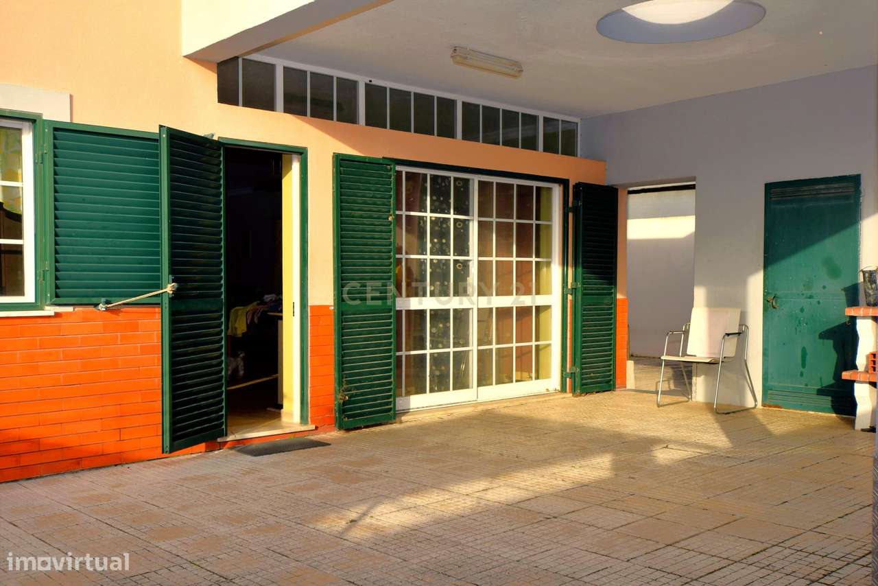 Moradia Isolada T4 Sarilhos Grande, Montijo-41