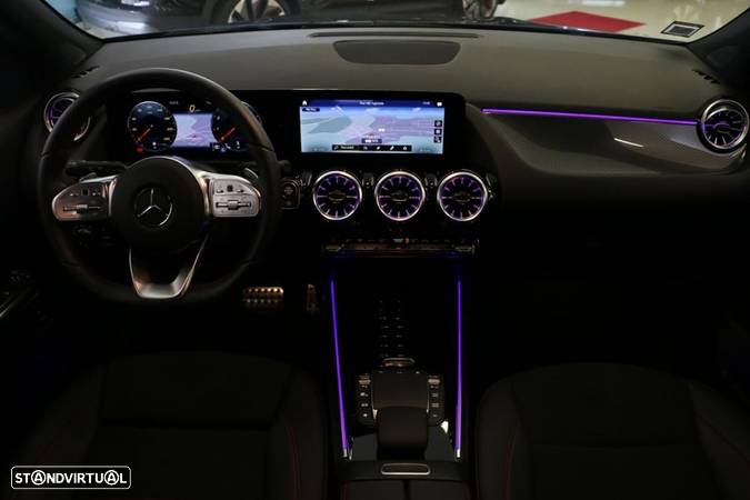 Mercedes-Benz GLA 180 d AMG Line - 3