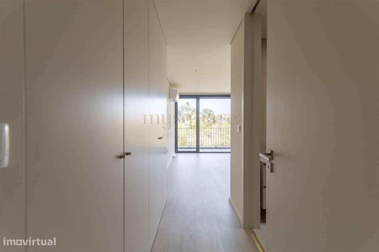 Moradia T3 de 2 frentes com jardim em São Pedro da Cova, Gondomar-8