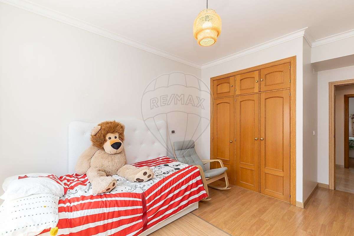 Apartamento T3 no Centro do Montijo-34