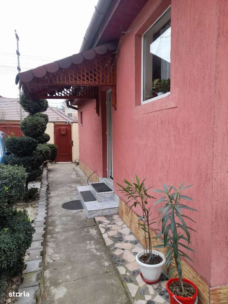 Casa de vanzare la in zona Fortuna, Fat Frumos - Imagine principală: 4/12