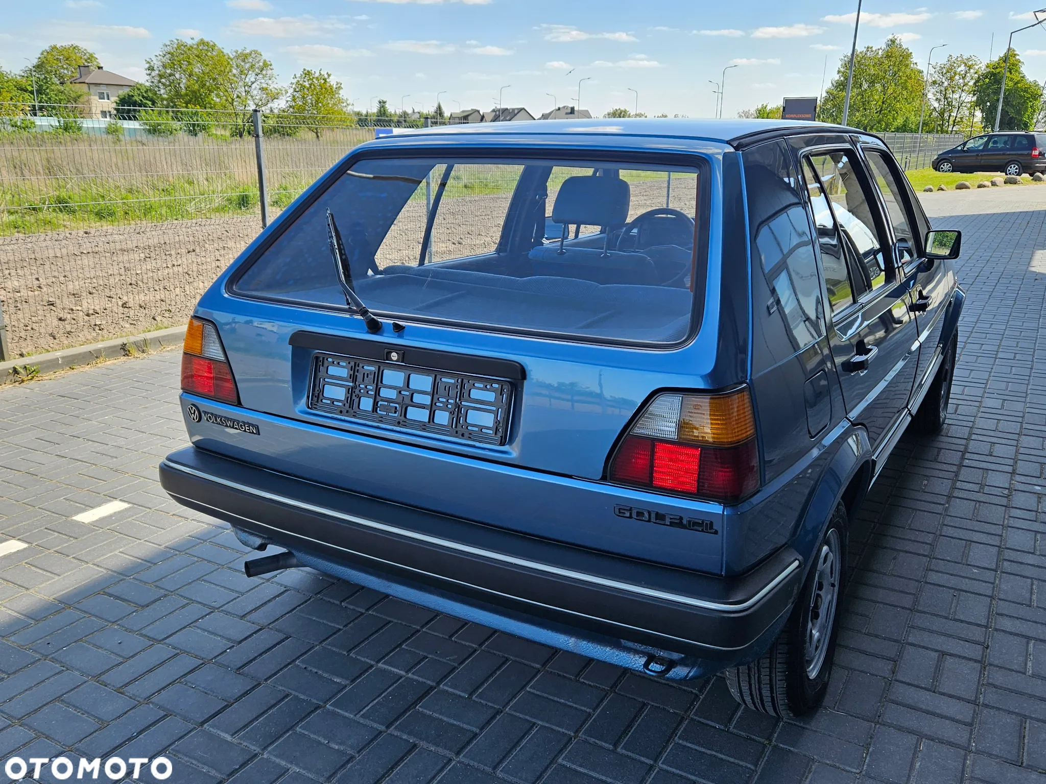 Volkswagen Golf - 9