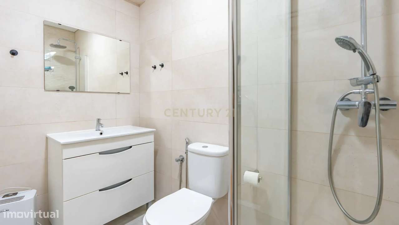 Apartamento Renovado em Vila Franca de Xira com Vista para o Rio - Grande imagem: 5/37