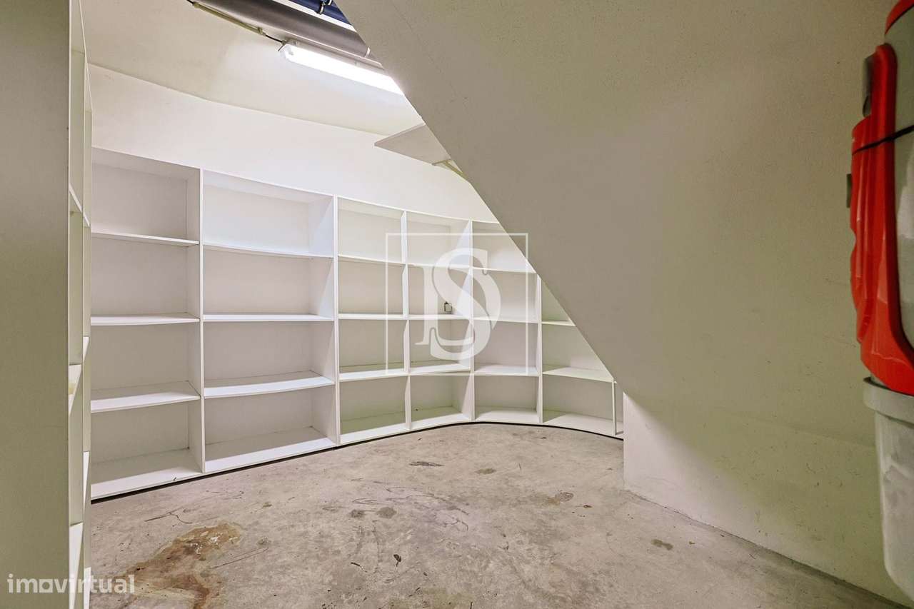 Apartamento c/ TERRAÇO no centro da cidade de BARCELOS!-38