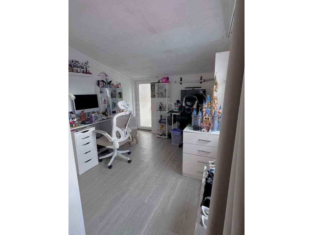 Moradia T3+1 - Cabriz- Sintra-21