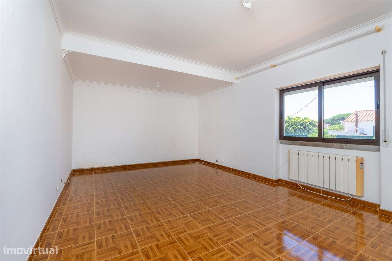 Moradia 4 assoalhadas a 20 min a pé da praia Do Guincho. - Grande imagem: 5/33