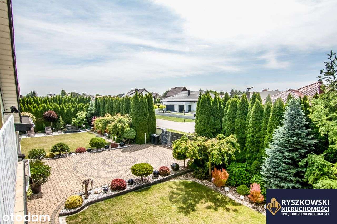 Piękny dom Osiedle Jarosławiec z zadbanym ogrodem-19