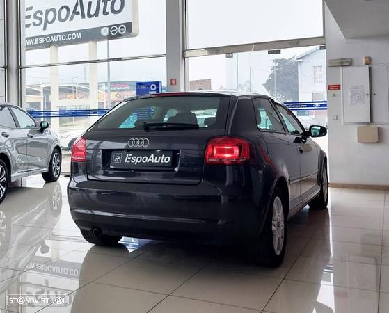 Audi A3 1.6 TDI Sport - 3