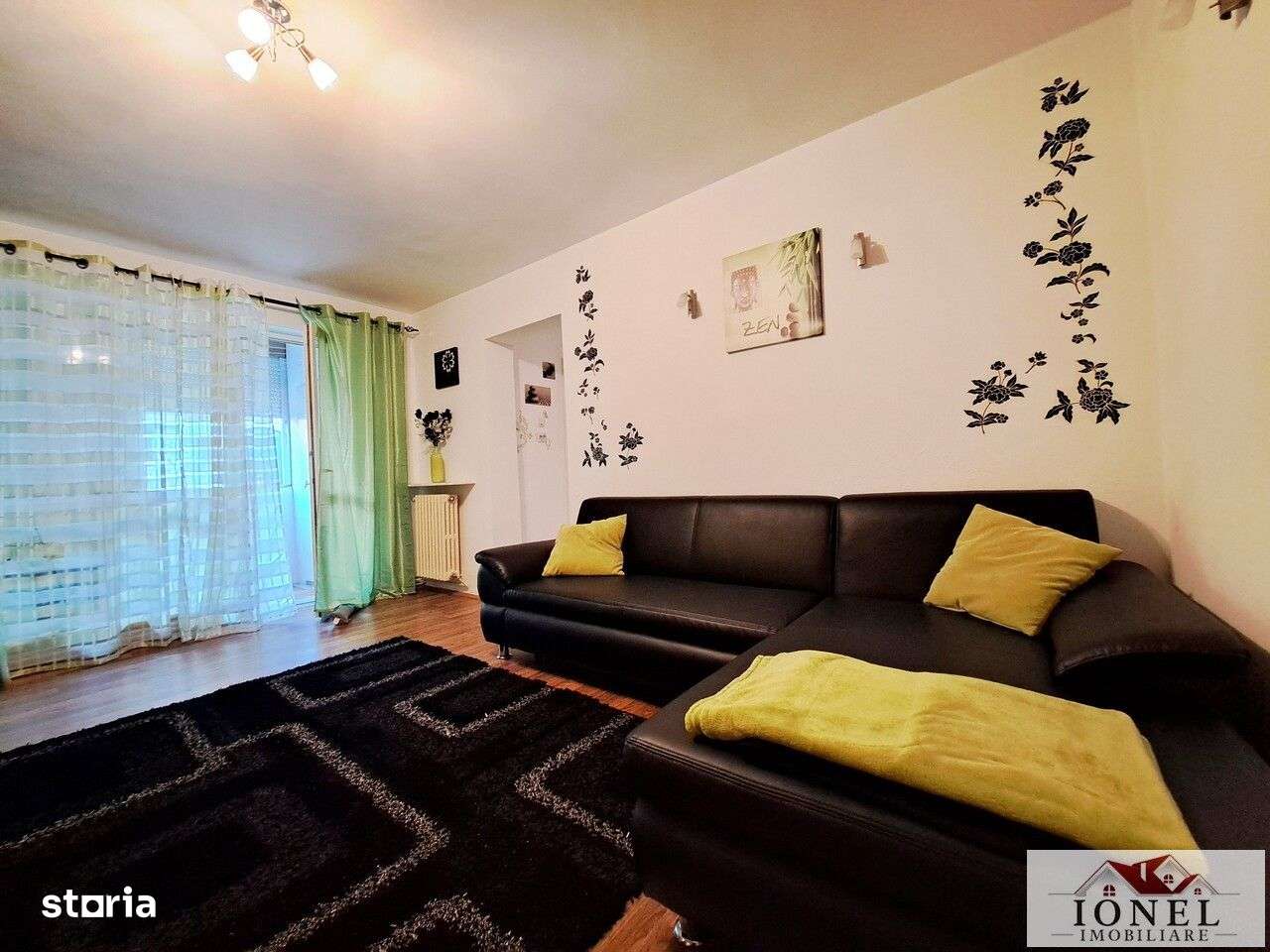Apartament patru camere in Cugir - Imagine principală: 2/9