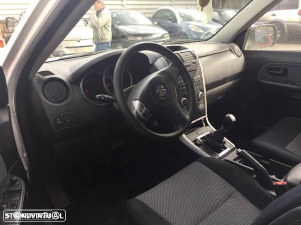 Suzuki Grand Vitara 1.9 DDIS de 2008 para peças - 4