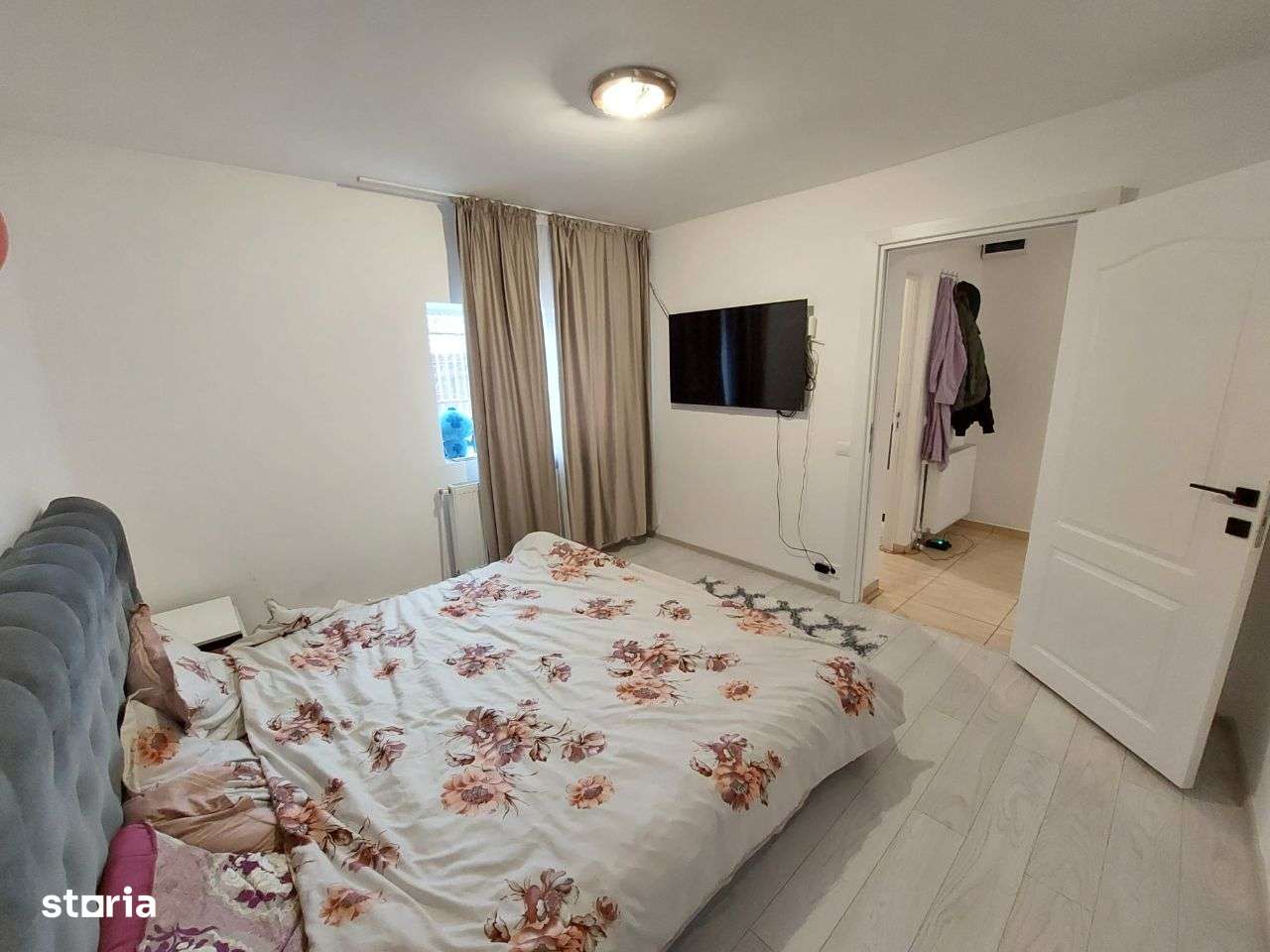 COMISION 0 Casa 208 mp, 287 mp teren, 3 camere + mansarda Crevedia - Imagine principală: 5/14