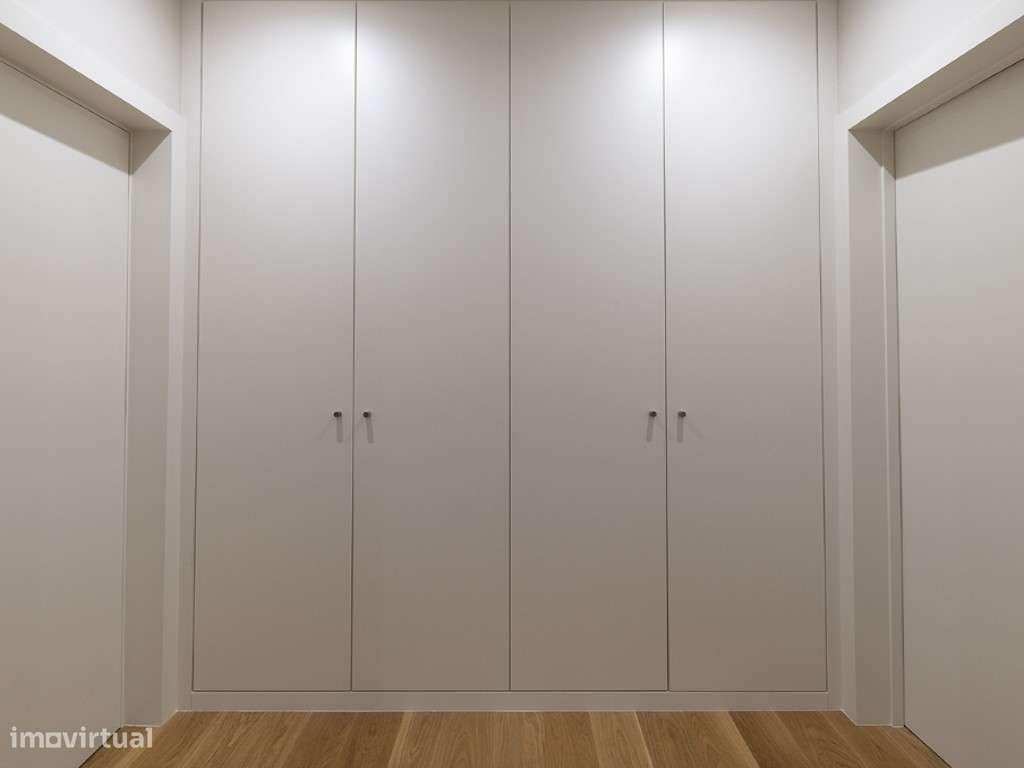 Edifício Portas do Sol - T4-8