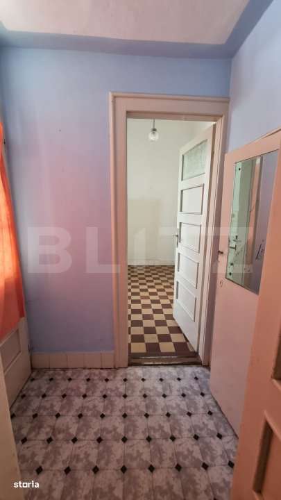 Apartament 2 camere, decomandat, 72 mp, zona ultracentrala - Imagine principală: 5/9