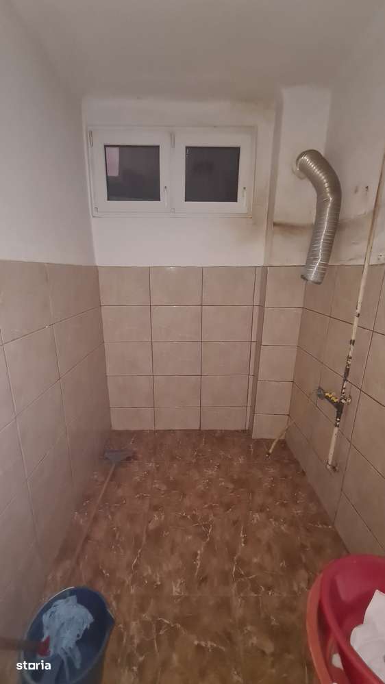 Apartament cu 2 camere de vânzare în Curtea de Argeș.-5