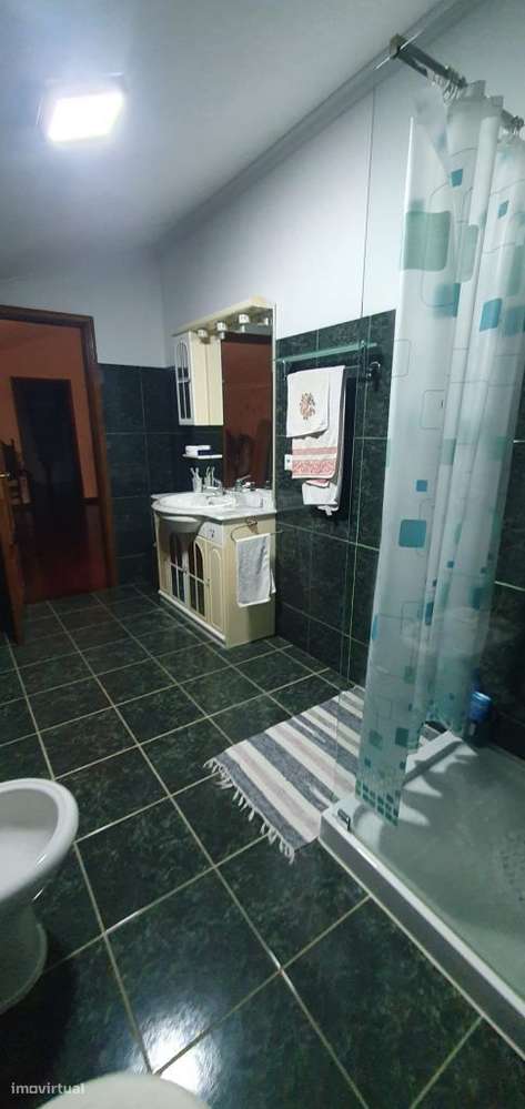 Moradia T4 - Individual - Forjães - Grande imagem: 3/7