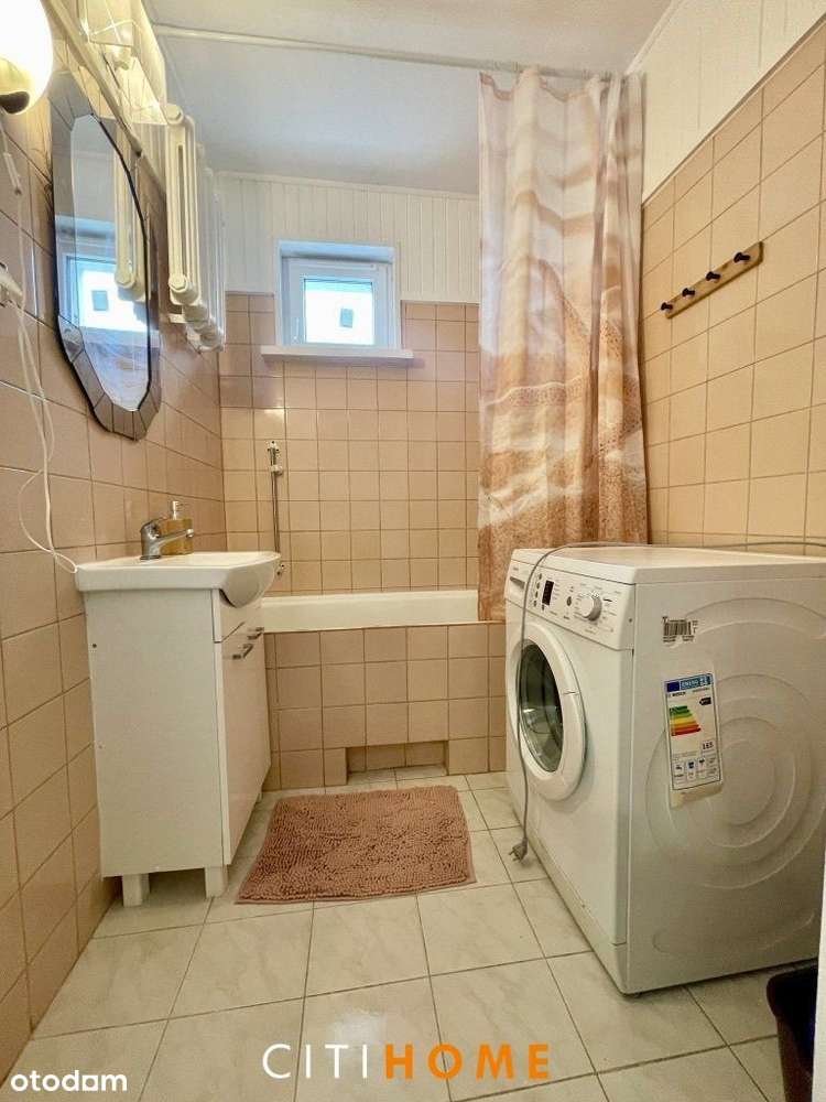 *2 pokoje, kuchnia, 1 piętro, balkon, po remoncie*-8