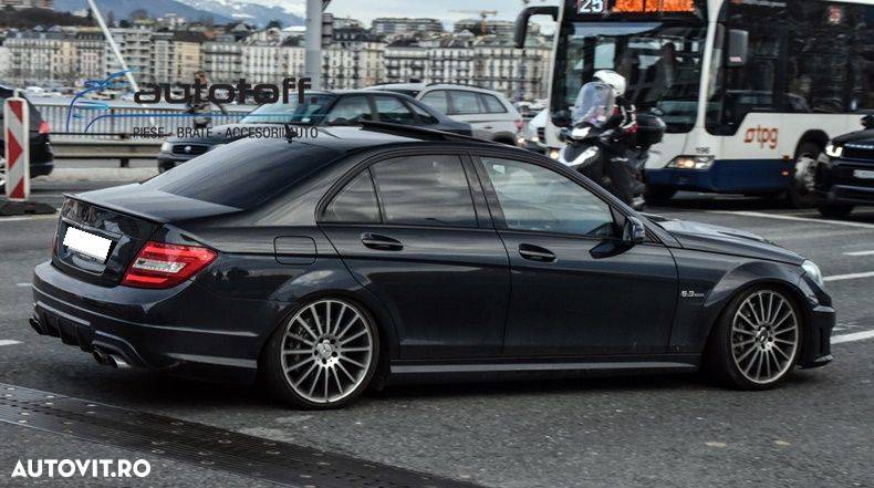 Pachet exterior Mercedes C-Class W204 Facelift (11-13) C63 Design - 18