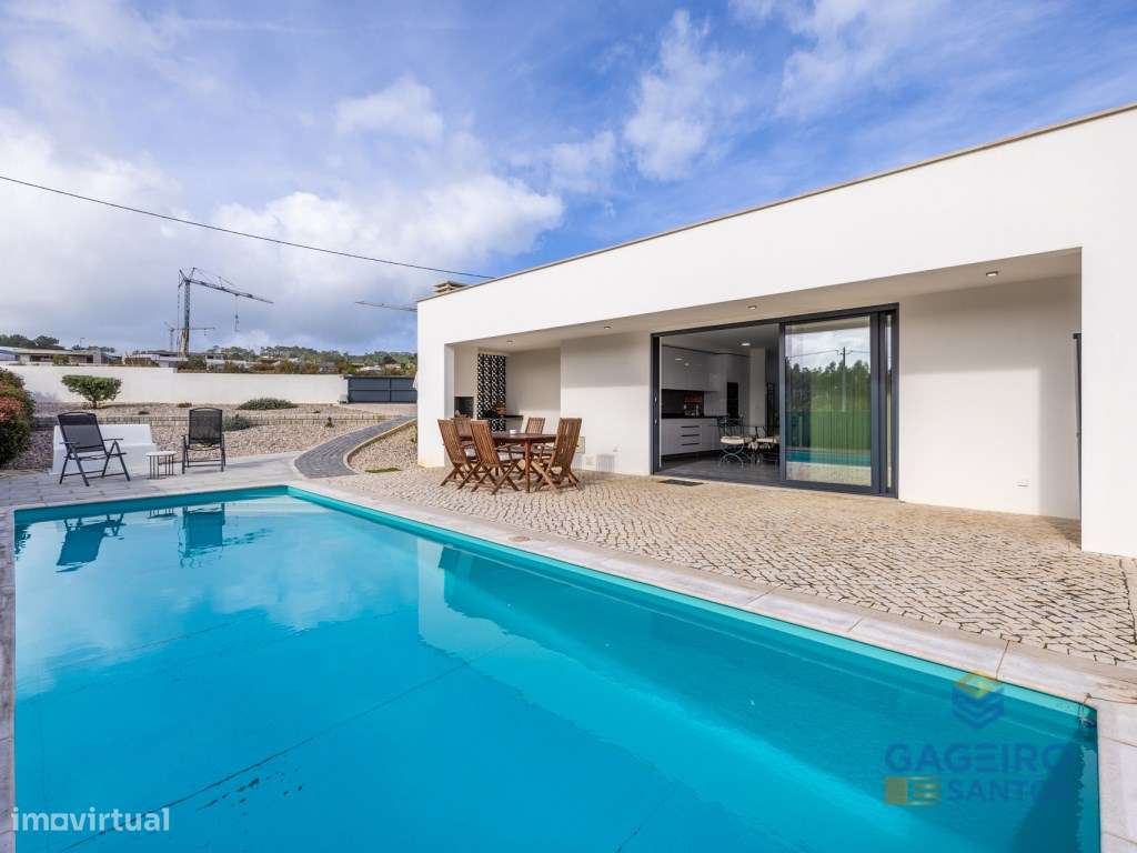 Moradia T3 individual de 2023 com garagem-32