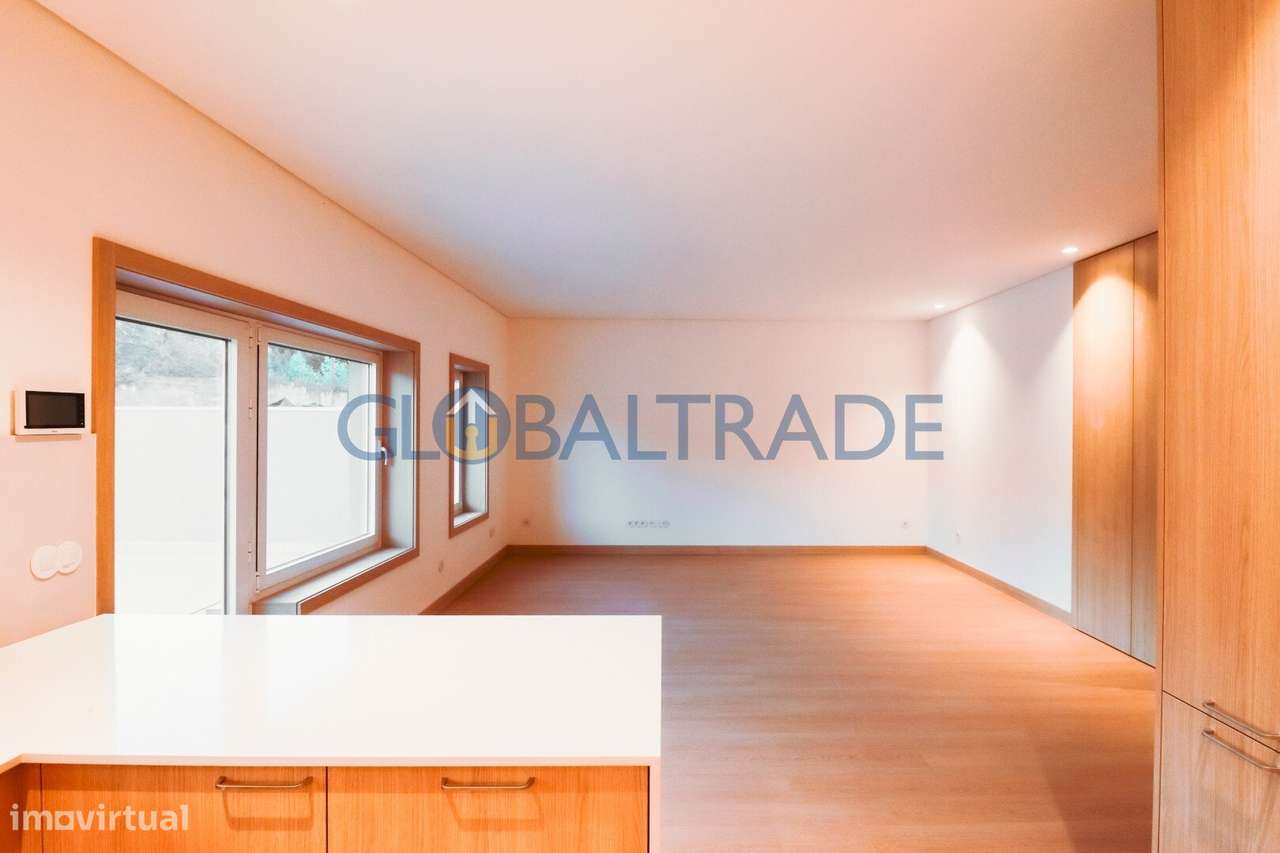 Apartamento T2 Renovado com Terraço em Fânzeres - Grande imagem: 5/60