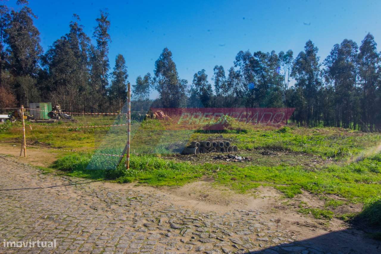 Land for sale in Barcelos, Portugal — €145,000