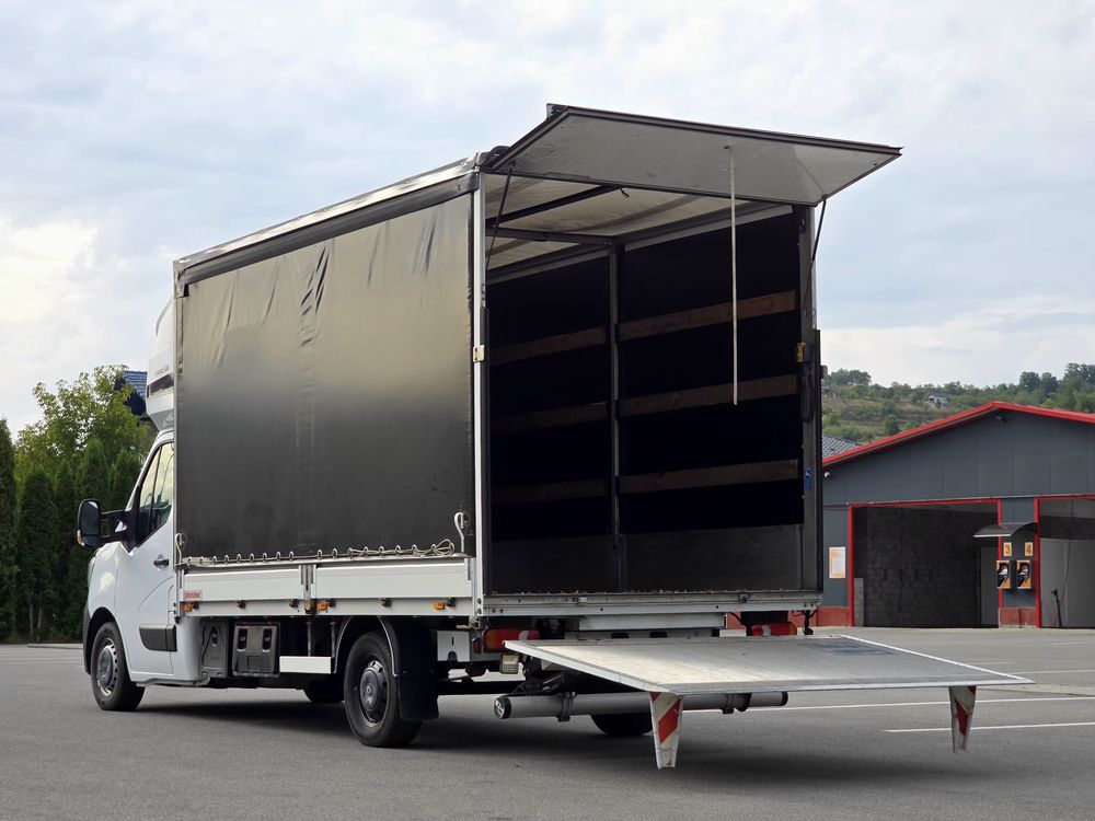 Renault Master 2021