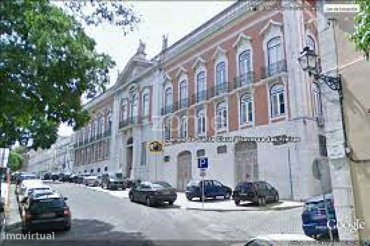 Prédio em zona histórica-11
