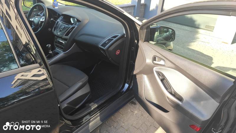 Ford Focus 1.6 TDCi Trend ECOnetic - 4