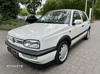 Volkswagen Golf - 9